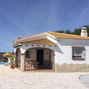 https://casablanca-iznate.es-andalucia.com